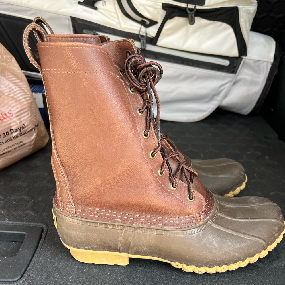 Men’s 9M LL Bean Maine’s Hunting Shoe Bean Boots